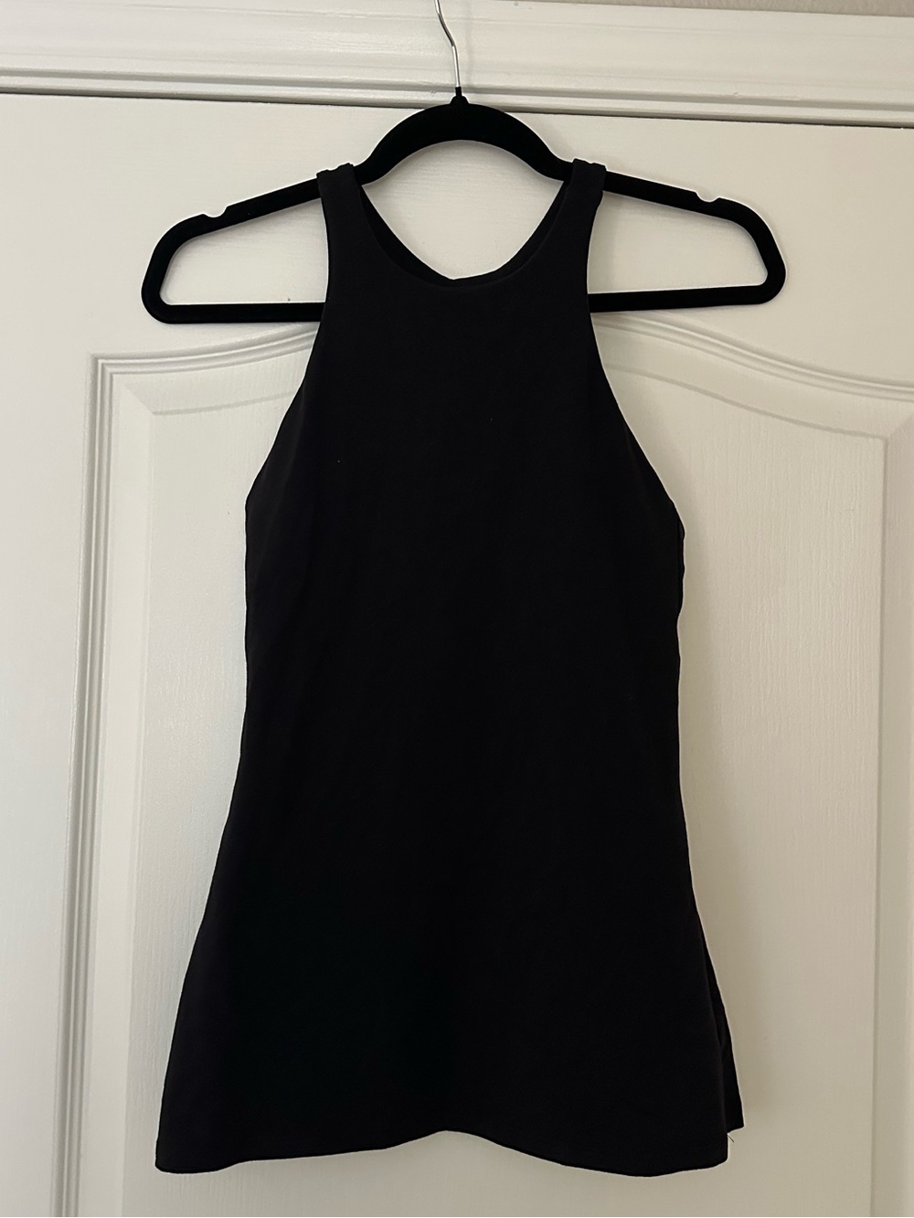 Montiel workout top